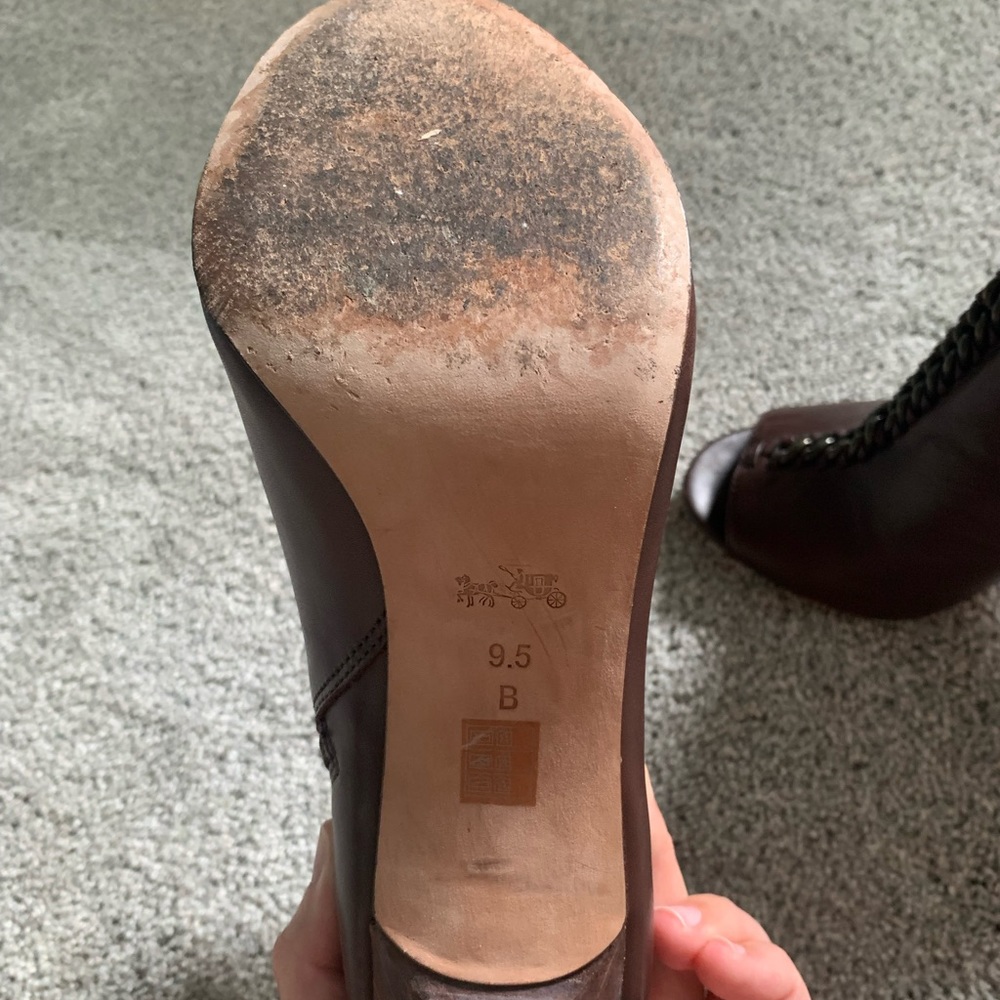 Coach heels - Picture 5 of 9